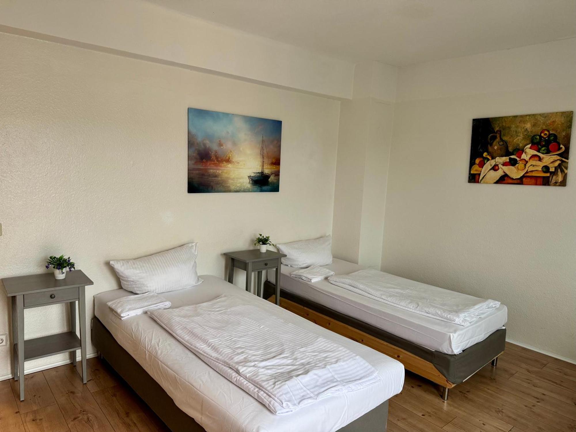 Aparthouse Graf-Adolf Düsseldorf Esterno foto